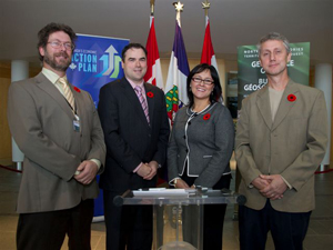 The Honourable Leona Aglukkaq, Minister of the Canadian Northern Economic Development Agency (CanNor) and Minister of Health along with the Honourable David Ramsay, NWT Minister of Industry, Tourism and Investment announce federal and territorial funding of 5.275 million over three years to support new geoscience research in the Northwest Territories through the Northwest Territories Geoscience Office (NTGO).